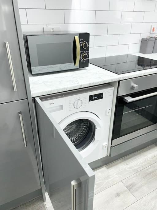 Modern Studio Near Nec With Free Parking - Prime Location Sheldon  Ngoại thất bức ảnh